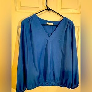 Office wear women’s blouse.